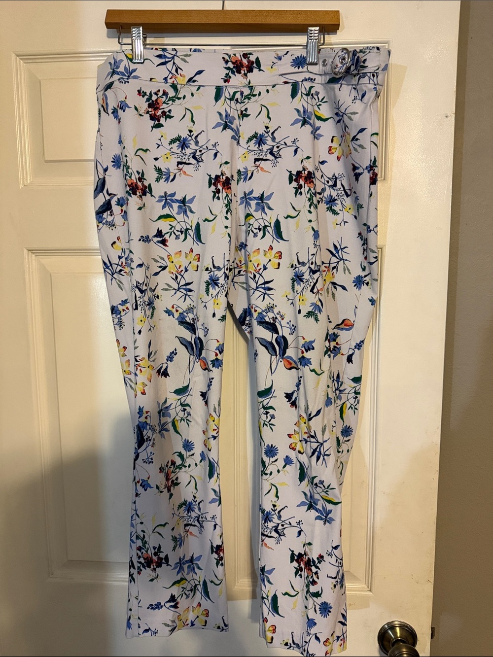 Women's White Floral Printed Pants
